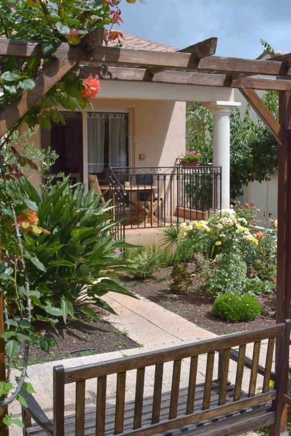 L'Orangeraie Du Cap Aparthotel Antibes Exteriör bild